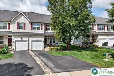 1078 King Way, Upper Macungie Township, PA 18031 - Photo 2