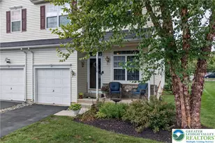 1078 King Way, Upper Macungie Township, PA 18031 - Photo 4