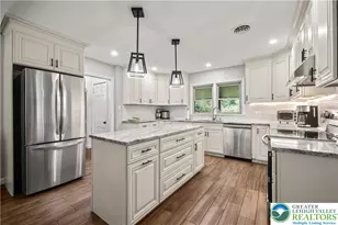 52 S Cedar Crest Blvd, South Whitehall Township, PA 18104 - Photo 6