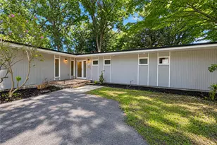248 E Broad St, East Stroudsburg, PA 18301 - Photo 2