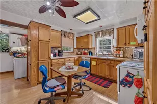 1146 Trexlertown Rd, Upper Macungie Township, PA 18031 - Photo 14