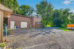 1146 Trexlertown Rd, Upper Macungie Township, PA 18031 - Photo 34
