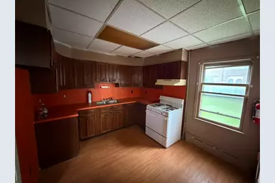 833 Walnut Avenue, Easton, PA 18042 - Photo 2