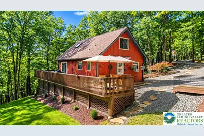 175 Deer Trail Drive, Chestnuthill Twp, PA 18353 - Photo 2