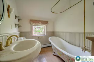 384 Henry Rd, Bushkill Twp, PA 18064 - Photo 42