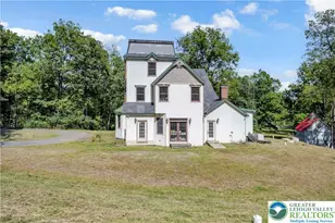 384 Henry Rd, Bushkill Twp, PA 18064 - Photo 18