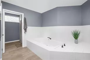 3453 Trexler Blvd, South Whitehall Township, PA 18104 - Photo 16