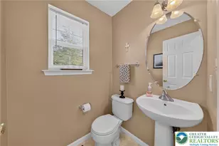 6801 Hunt Dr, Lower Macungie Township, PA 18062 - Photo 20