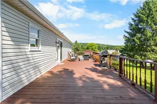 6311 3rd Ave, Lower Mt Bethel Twp, PA 18013 - Photo 4