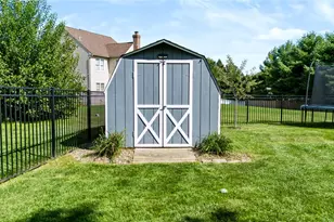 105 Mill Race Dr, Palmer Twp, PA 18045 - Photo 50