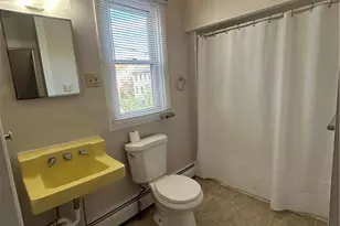431 Maple St, Bethlehem City, PA 18018 - Photo 8