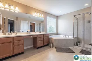 6667 Sunningham Ln, Lower Macungie Township, PA 18062 - Photo 26