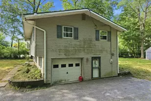 9870 N Delaware Dr, Lower Mt Bethel Twp, PA 18013 - Photo 46