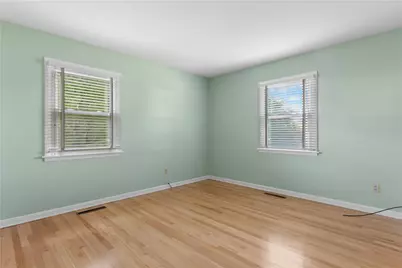 2446 Oakdale Avenue, Easton, PA 18045 - Photo 10