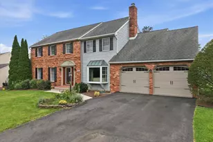 5022 Meadow Ln, Macungie Boro, PA 18062 - Photo 2