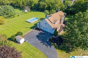 630 Clearfield Rd, Bushkill Twp, PA 18064 - Photo 8