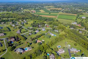630 Clearfield Rd, Bushkill Twp, PA 18064 - Photo 12