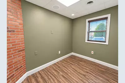 800 Main Street #103, Hellertown, PA 18055 - Photo 4
