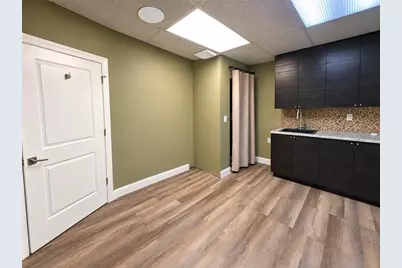 800 Main Street #103, Hellertown, PA 18055 - Photo 6
