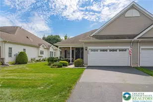 93 Moor Dr, Palmer Twp, PA 18045 - Photo 2