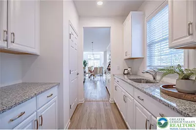 3855 Victors Way, Easton, PA 18045 - Photo 18