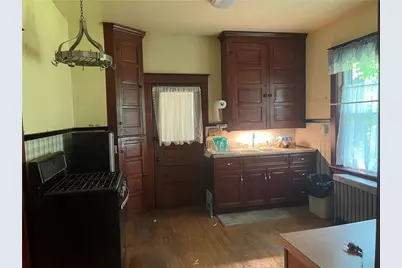 2300 Sycamore Street, Wilson Boro, PA 18042 - Photo 16