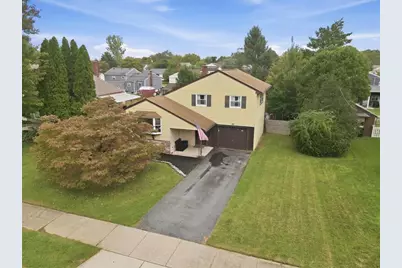1836 Cloverdale Road, Bethlehem City, PA 18018 - Photo 2