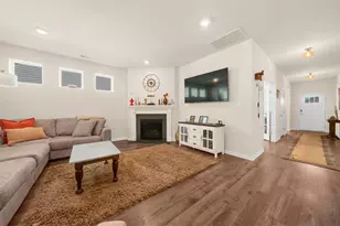7945 Troxell Ct, Upper Macungie Township, PA 18031 - Photo 12
