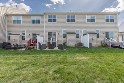 273 Redclover Lane, Upper Macungie Township, PA 18104 - Photo 10