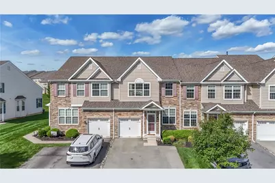 273 Redclover Lane, Upper Macungie Township, PA 18104 - Photo 4