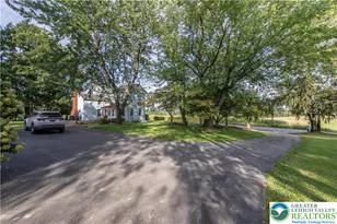 300 S Delaware Dr, Upper Mt Bethel Twp, PA 18343 - Photo 4