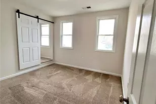 506 W Berwick St, Easton, PA 18042 - Photo 4