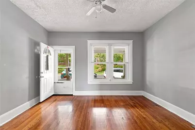 1021 Spring, Bethlehem City, PA 18018 - Photo 8