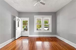 1021 Spring, Bethlehem City, PA 18018 - Photo 8