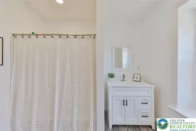 1113 E Emmaus Avenue, Allentown City, PA 18103 - Photo 34
