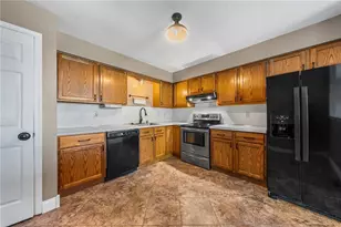 287 Ridgeview Dr, Alburtis Boro, PA 18011 - Photo 8