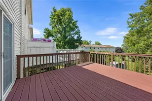 287 Ridgeview Dr, Alburtis Boro, PA 18011 - Photo 4