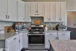 3155 10th St, Bethlehem Township, PA 18020 - Photo 18