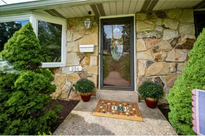 206 S Front Street, Catasauqua Boro, PA 18032 - Photo 4