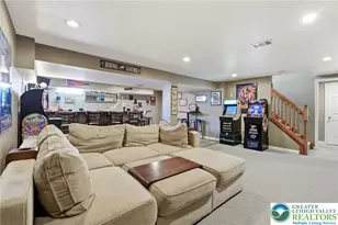 4661 Hampshire Dr, Hanover Twp, PA 18017 - Photo 52