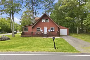 593 Country Pl Dr, Coolbaugh Twp, PA 18466 - Photo 2