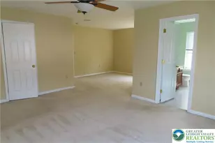 6810 Hunt Dr, Macungie Boro, PA 18062 - Photo 12