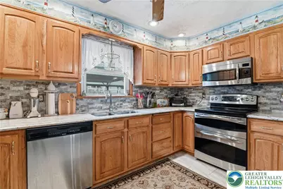 3303 Barklay Road, Whitehall Township, PA 18052 - Photo 12