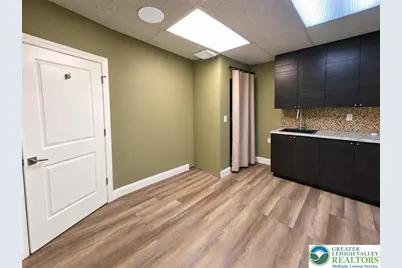 800 Main Street, Hellertown, PA 18055 - Photo 12