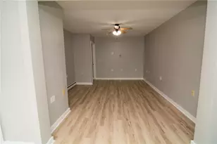 215 Franklin St, Alburtis Boro, PA 18011 - Photo 16