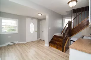 215 Franklin St, Alburtis Boro, PA 18011 - Photo 6