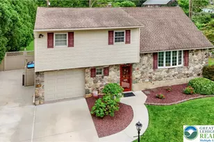 2750 Belaire Rd, Hanover Twp, PA 18017 - Photo 2