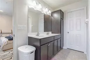 1499 Black Forest Dr, South Whitehall Township, PA 18104 - Photo 18