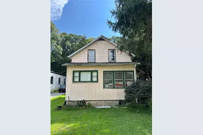905 Lower South Main Street, Washington Twp, PA 18013 - Photo 1