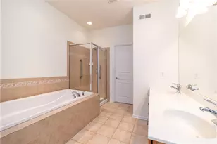 1824 Emerald Dr, South Whitehall Township, PA 18069 - Photo 28